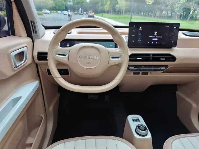 Geely Panda — Фото автомобиля 9