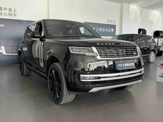 Land Rover Range Rover — Фото автомобиля 3