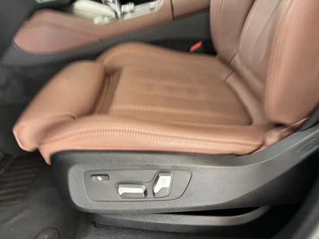 BMW X6 — Фото автомобиля 12