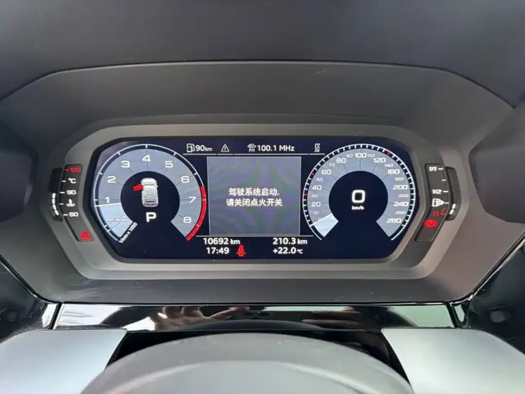 Audi Audi A3 2023 Facelift Sportback 35 TFSI Fashion Sport — Фото автомобиля 12