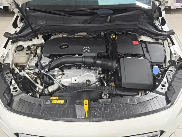Mercedes-Benz GLA-Class — Фото автомобиля 19