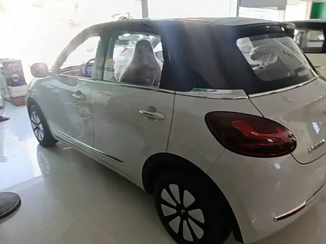 Wuling Bingo — Фото автомобиля 4