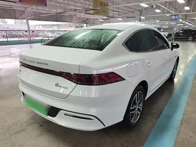 BYD Qin PLUS — Фото автомобиля 6