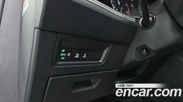 Volkswagen Touareg Generation 3 — Фото автомобиля 19