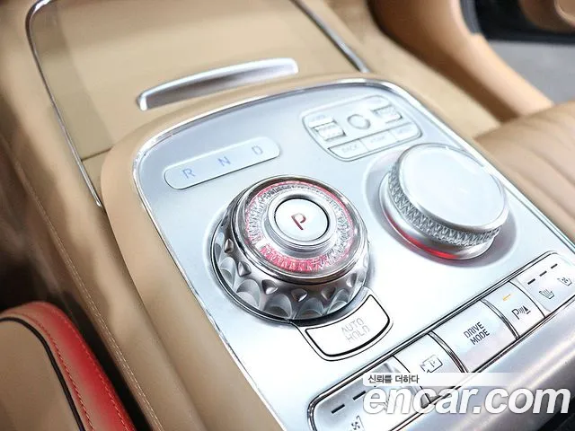 Genesis G90 Бензин 3.5 турбо AWD — Фото автомобиля 9