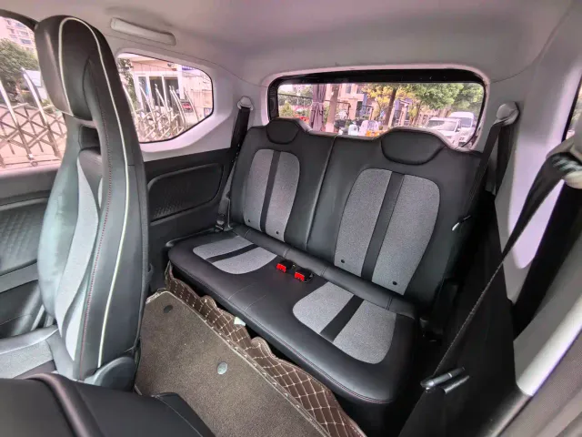 Wuling Hongguang Mini EV — Фото автомобиля 8