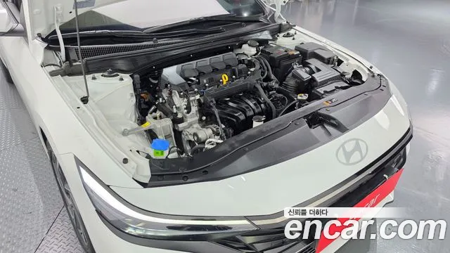 Hyundai Avante — Фото автомобиля 6