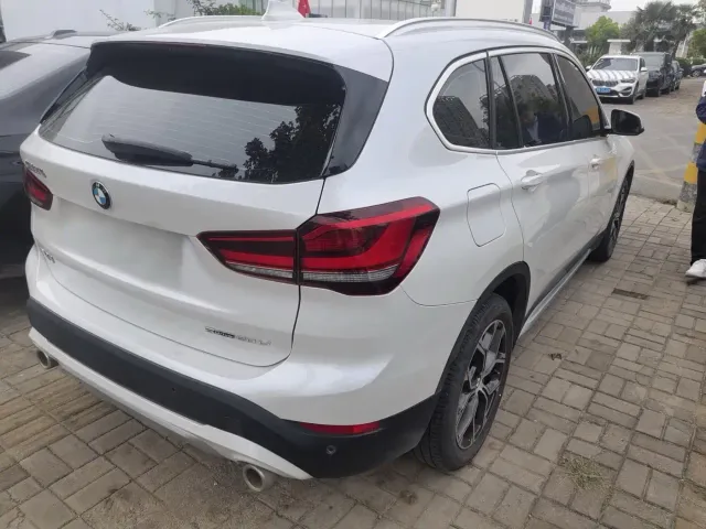 BMW X1 — Фото автомобиля 8