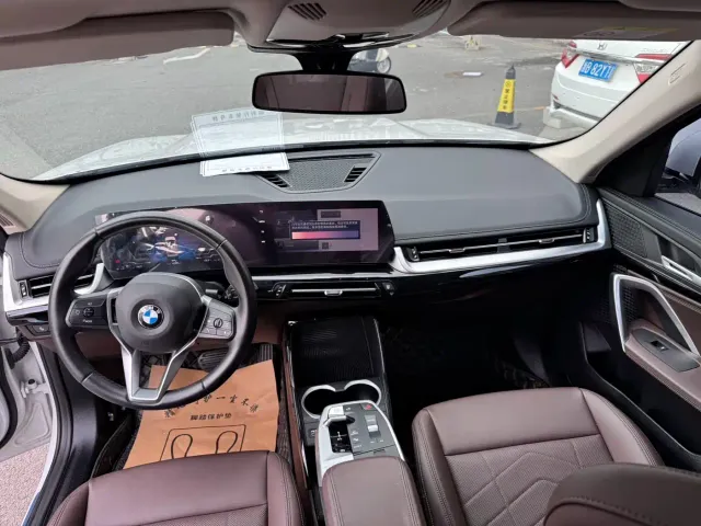 BMW X1 — Фото автомобиля 9