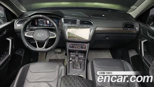 Volkswagen Tiguan — Фото автомобиля 7