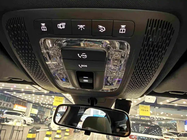 Mercedes-Benz A-Class — Фото автомобиля 25