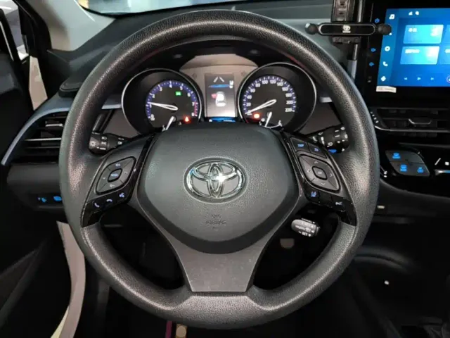 Toyota IZOA — Фото автомобиля 10