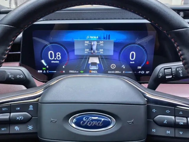 Ford Mondeo — Фото автомобиля 11