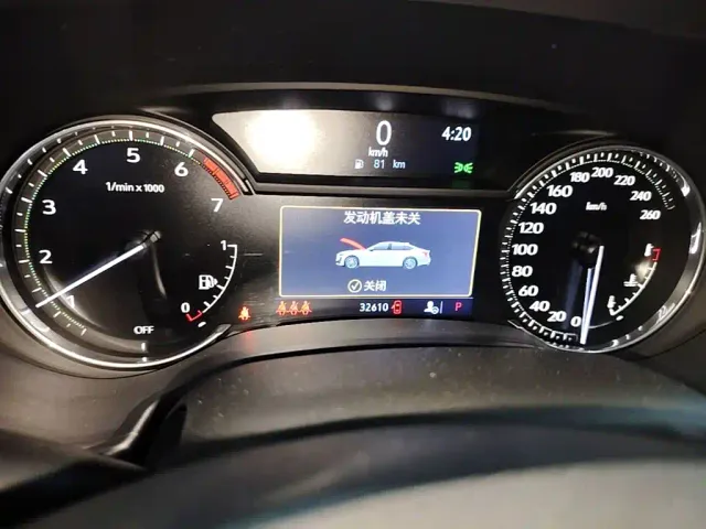 Cadillac CT5 — Фото автомобиля 11