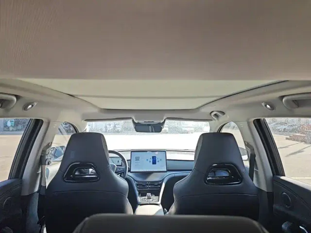 BYD Seal 05 DM-i — Фото автомобиля 17
