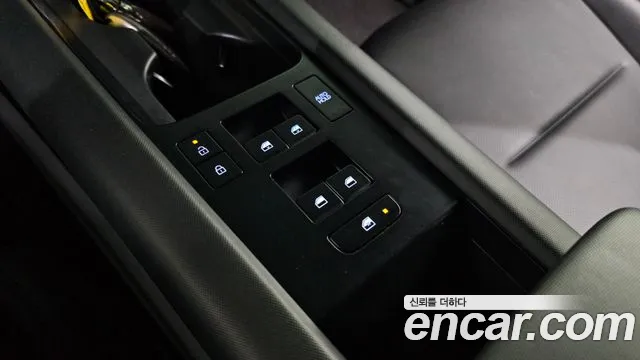 Hyundai Ioniq 6 — Фото автомобиля 24