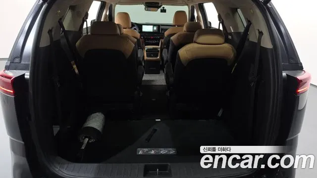 Kia Carnival 4th Gen — Фото автомобиля 26