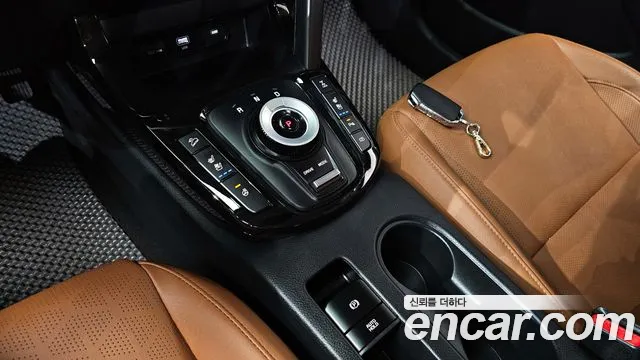 Kia Seltos — Фото автомобиля 9