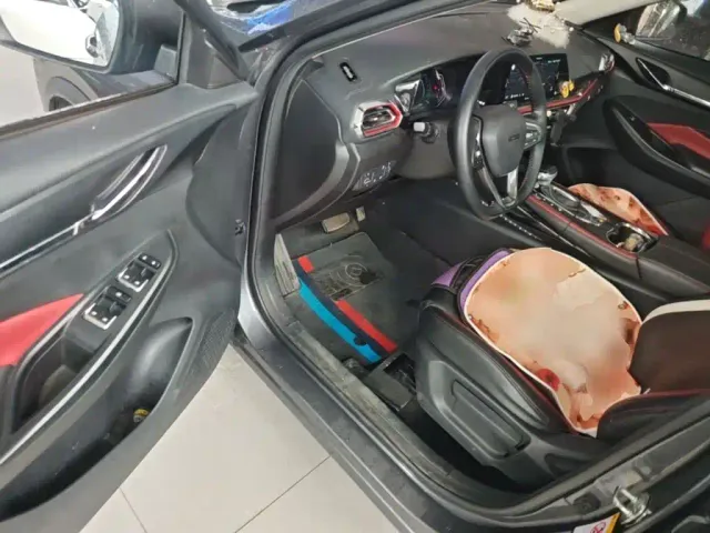 Changan Oushang X5 — Фото автомобиля 15