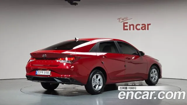 Hyundai AVANTE Avante (CN7) — Фото автомобиля 2