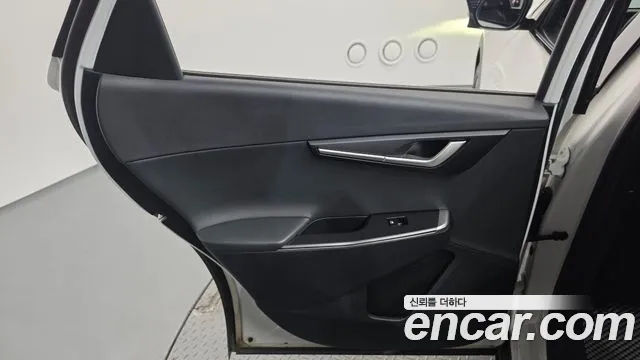 Kia EV6 — Фото автомобиля 25