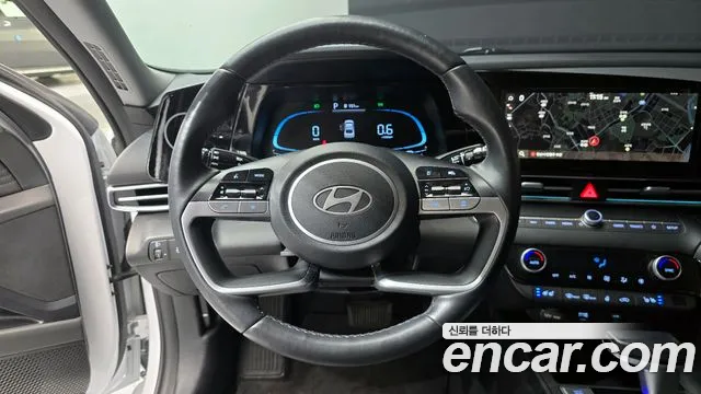 Hyundai AVANTE Новый Avante (CN7) — Фото автомобиля 13