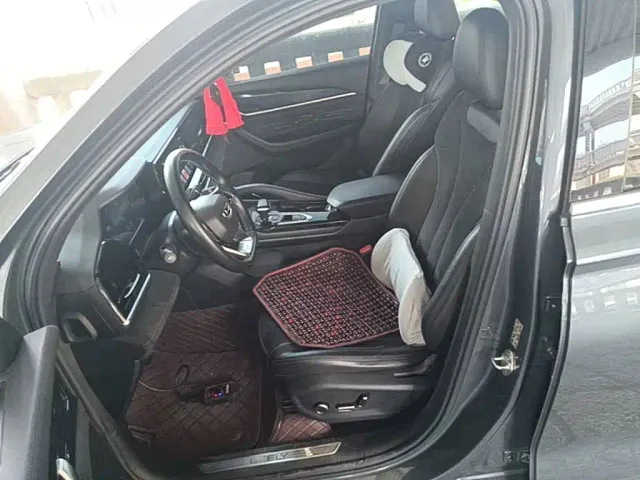 Geely Xingyue L — Фото автомобиля 14