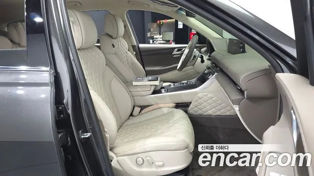 Genesis GV80 2.5T Бензин AWD — Фото автомобиля 10