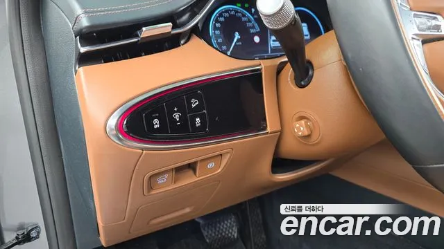 Genesis GV70 2.5T Бензин AWD — Фото автомобиля 18