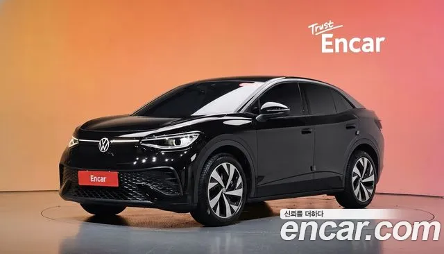 Фотография автомобиля — Volkswagen ID.5
