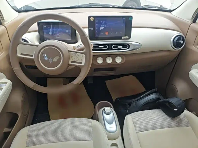 Wuling Hongguang Mini EV — Фото автомобиля 9