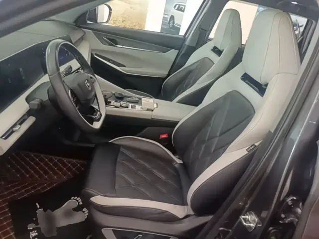 Changan CS75 Plus — Фото автомобиля 14