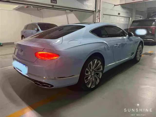 Bentley Continental — Фото автомобиля 14