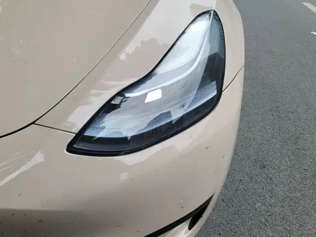 Tesla Model Y — Фото автомобиля 5