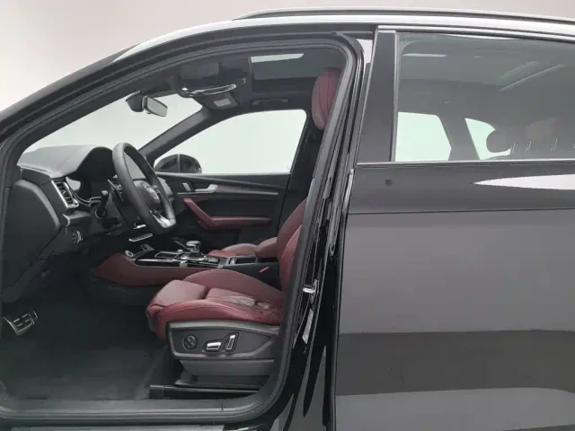 Audi Q5L — Фото автомобиля 10