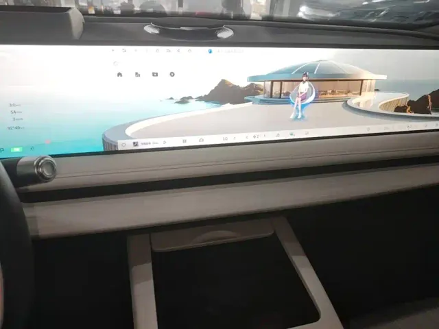 Geely Galaxy E8 — Фото автомобиля 12