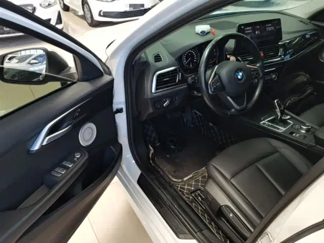 BMW 1 Series — Фото автомобиля 15