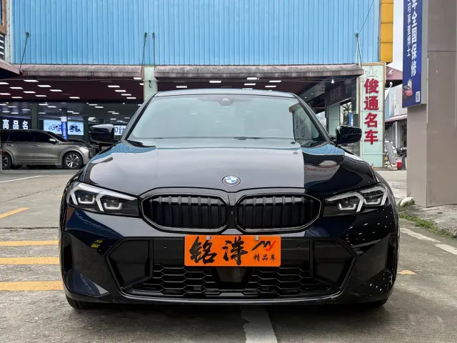 BMW 3 Series — Фото автомобиля 2