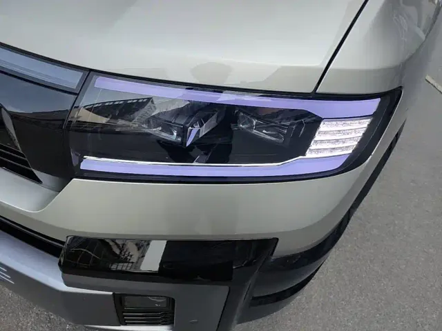 Fang Cheng Bao Leopard 8 2025 Zhiyong Flagship 7-Seater — Фото автомобиля 23