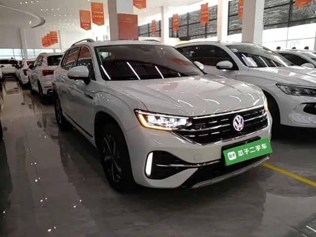 Volkswagen Tayron GTE Plug-in Hybrid — Фото автомобиля 3
