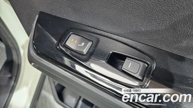 KGM Torres — Фото автомобиля 22