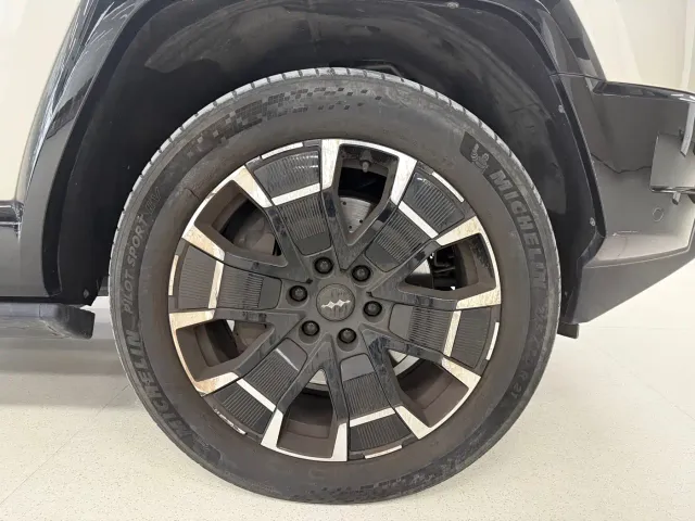 BYD FangChengBao Leopard 8 — Фото автомобиля 8