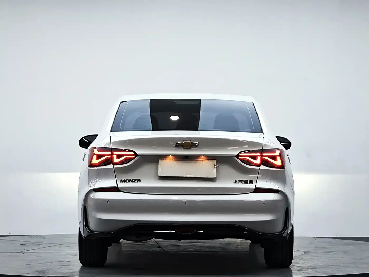 Chevrolet Monza 2023 1.5L Dual-Clutch Enjoyment Edition — Фото автомобиля 7