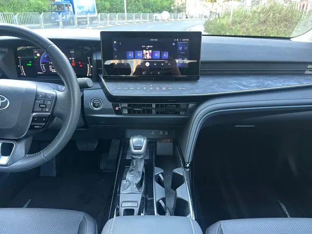 Toyota Camry — Фото автомобиля 11