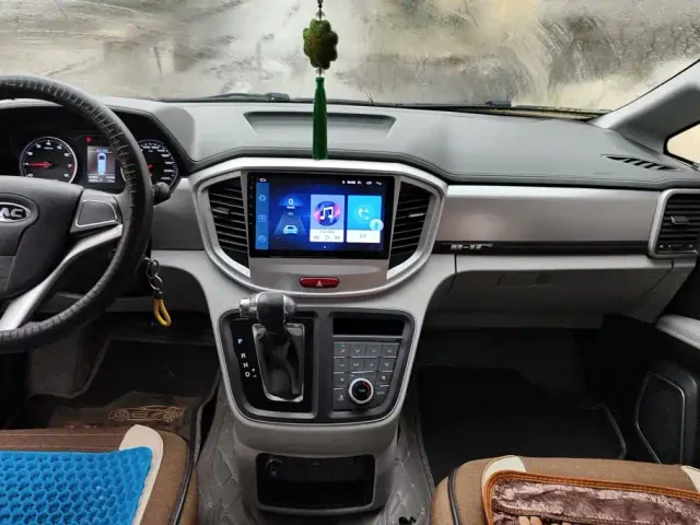 JAC Refine M4 — Фото автомобиля 13