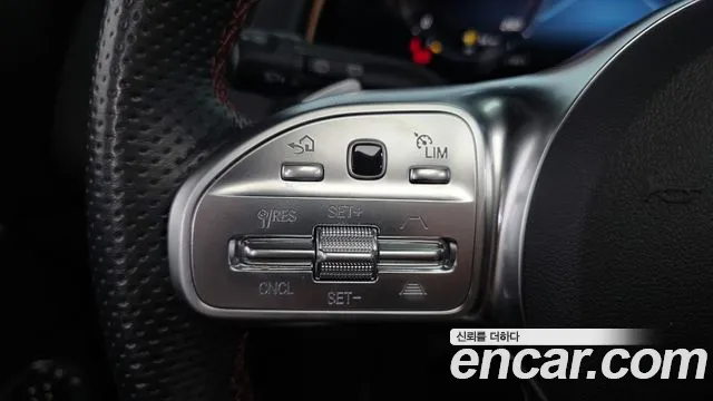 Mercedes-Benz GLB-Class — Фото автомобиля 16