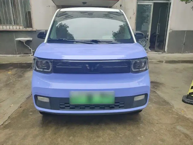 Wuling Hongguang Mini EV — Фото автомобиля 2