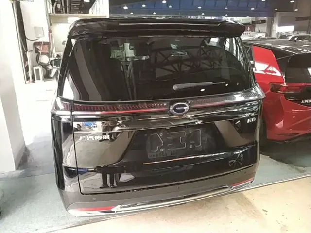 GAC Trumpchi E8 — Фото автомобиля 5