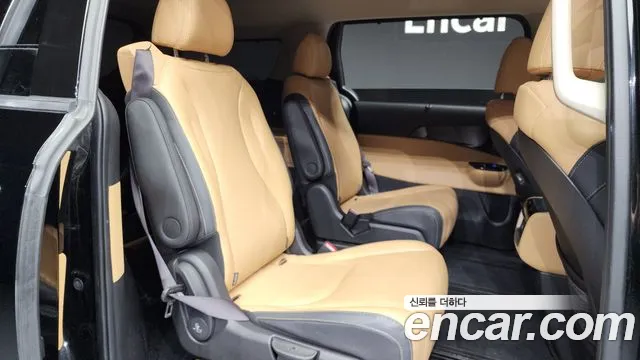 Kia Canival Carnival 4 поколение Бензин 7 мест Outdoor — Фото автомобиля 16