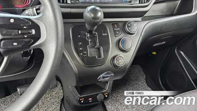 Kia RAY Новый Kia Ray Фургон — Фото автомобиля 9